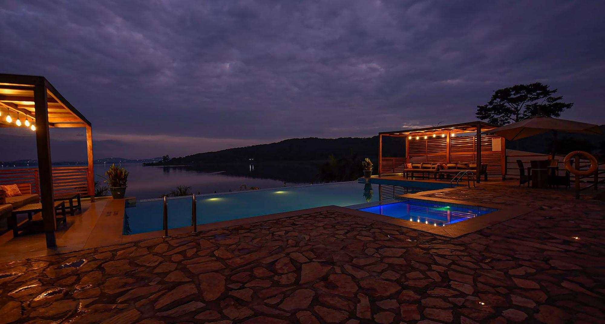 Divine Resort & Spa Кампала Екстериор снимка