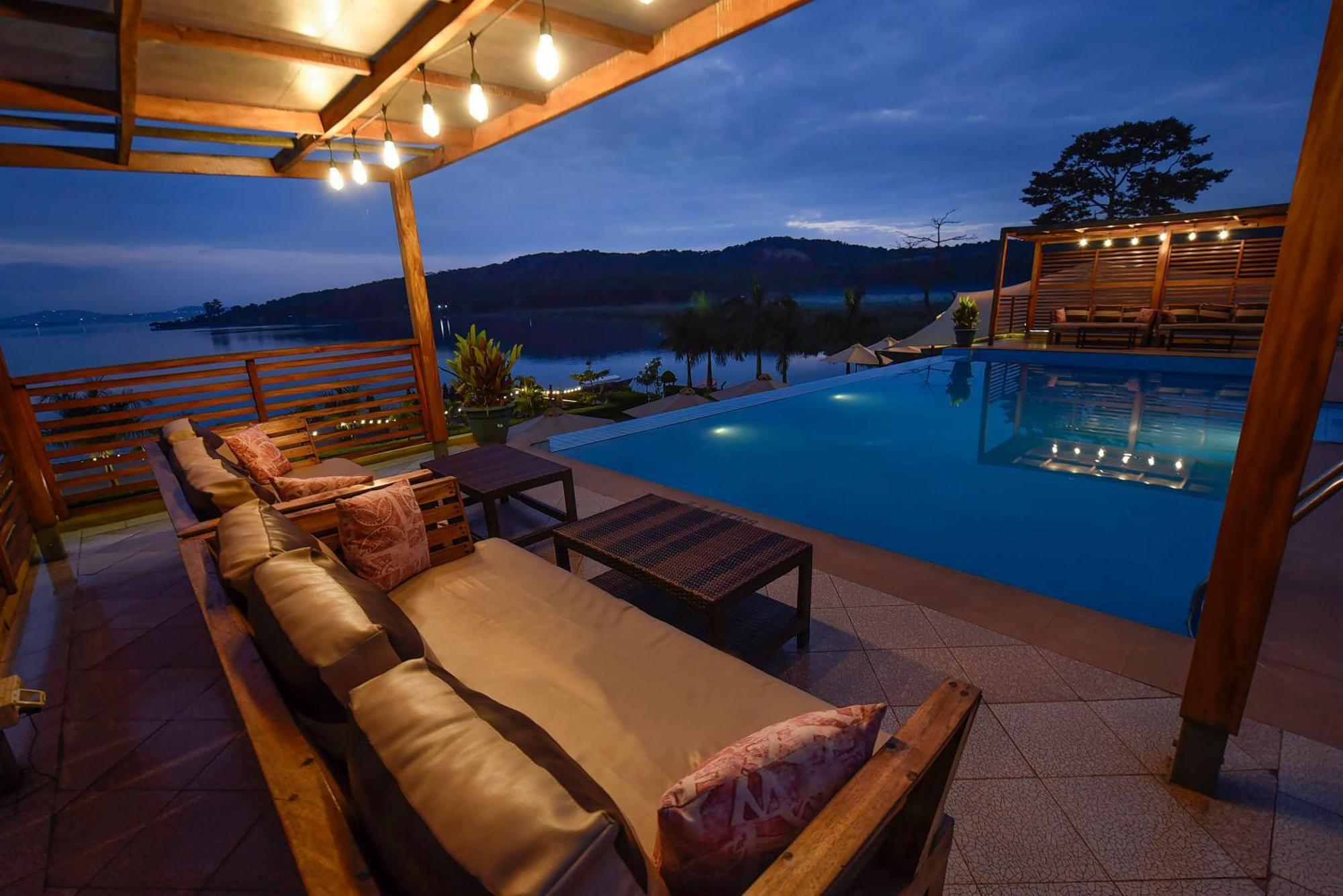 Divine Resort & Spa Кампала Екстериор снимка